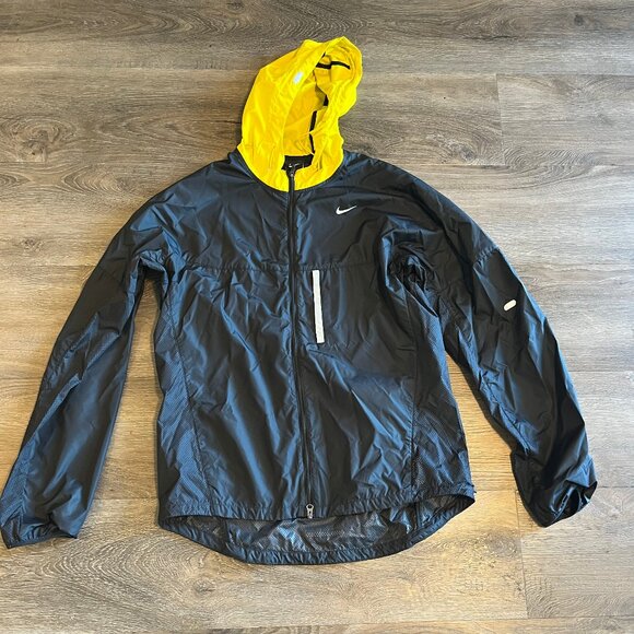 Vintage Super Light Nike Windbreaker- Size Medium - Picture 3 of 4